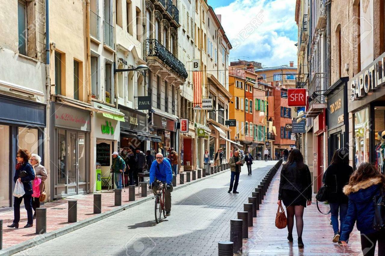 The Yellow House Perpignan